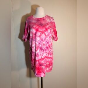Hanes Pink and Purple Tye-Dye tshirt